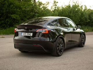 Tesla Model Y Performance 363кВ