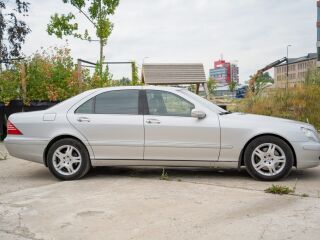 Mercedes-Benz S 500 4matic 5.0 225кВ