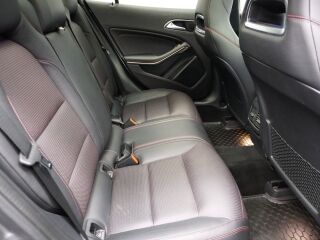 Mercedes-Benz GLA 250 4Matic AMG pakett 2.0 155kW