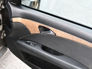 Mercedes-Benz E 320 avantgarde 3.0 165kW