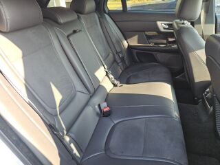 Jaguar XF R-STYLE 2.2 147кВ