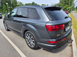 Audi Q7 3.0 200кВ