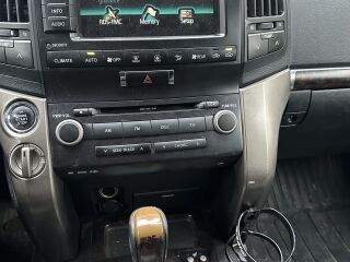 Toyota Land Cruiser 200 V8 4.5 195кВ