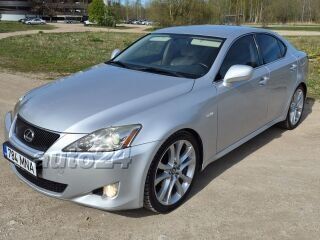 Lexus IS 250 2.5 153kW