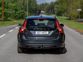 Volvo V60 SUMMUM AWD TWIN ENGINE PLUG IN HYBRID FACELIFT 2.4 162kW