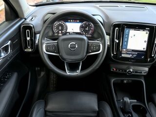 Volvo XC40 AWD INTELLI SAFE D4 140kW