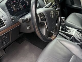 Toyota Land Cruiser Premium N1 2.8 R4 150кВ