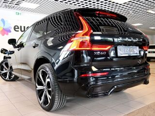 Volvo XC60 AWD H&K ULTIMATE DARK INTELLI SAFE 2.0 T6 Plug-in LONG RANGE 293kW