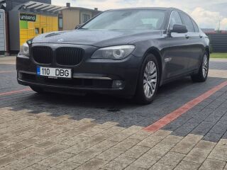 BMW 740 3.0 225kW
