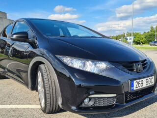 Honda Civic 1.8 104kW