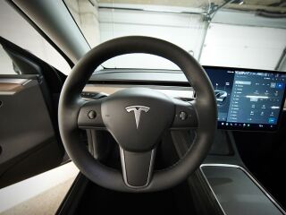 Tesla Model Y Long Range Dual Motor AWD 378kW