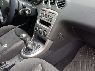 Peugeot 308 1.6 68kW