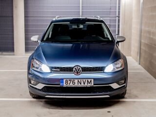 Volkswagen Golf Alltrack 1.8 R4 132кВ