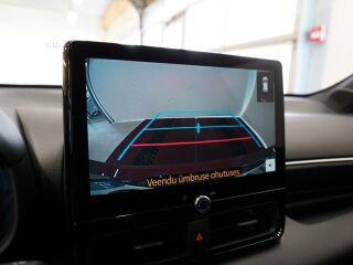 Toyota Yaris Style 1.5 68кВ