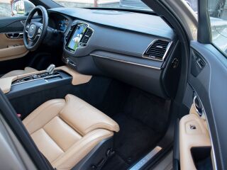 Volvo XC90 7s MY23 Bright PLUS Intelli Safe PRO Wntr 2.0 B5 MHEV Kerghübriid 183kW