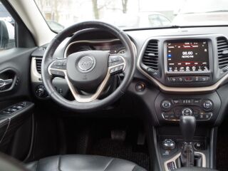 Jeep Cherokee Limited 2.0 R4 125кВ