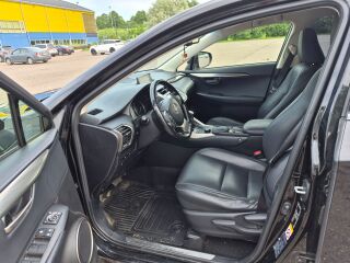 Lexus NX 300h 2.5 114кВ