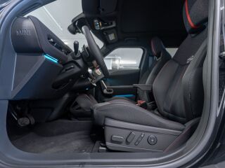 MINI Aceman JCW E 190kW