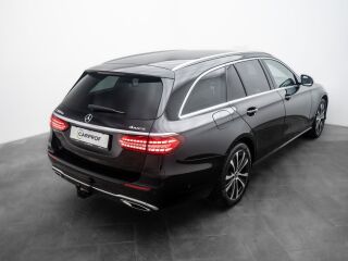 Mercedes-Benz E 300 de 4Matic Avantgarde 2.0 225кВ