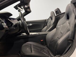 BMW Z4 20i M Sportpakett 2.0 145kW