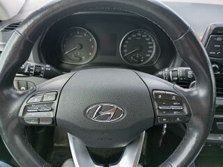 Hyundai i30 1.4 R4 16V 73kW