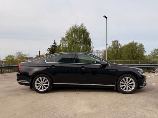 Volkswagen Passat Highline Executive 1.8 TSI 132kW
