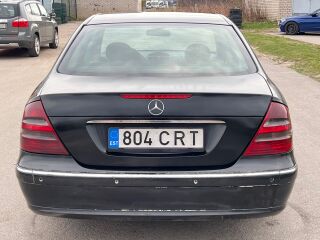 Mercedes-Benz E 200 Diesel 2.1 R4 Diesel 90kW