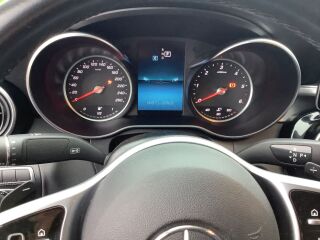 Mercedes-Benz C 220 2.0 R4 143kW