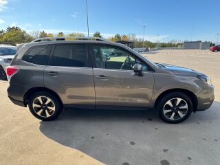 Subaru Forester 2.0 110kW