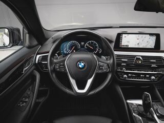 BMW 520 d xDrive Sport Line 2.0 140kW