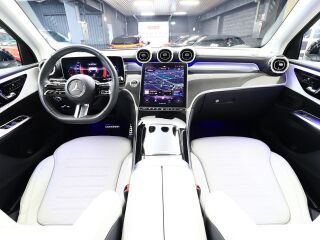 Mercedes-Benz GLC 300 e 4Matic AMG Pakett 2.0 Plug-in Hybrid 150kW