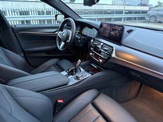 BMW 530 Xdrive M-pakett Facelift 3.0 210kW