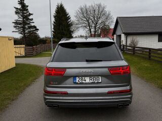 Audi SQ7 4.0 V8 320kW
