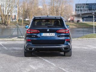 BMW X5 M-SPORT 3.0 195кВ