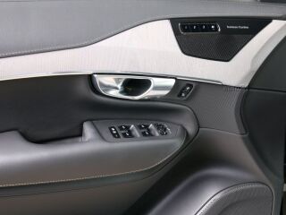 Volvo XC90 AWD ULTIMATE DARK 7 LUXURY XENIUM FULL 2.0 T8 Long Range Plug-In-Hybrid 335кВ