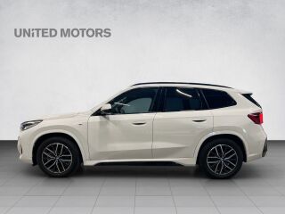 BMW iX1 xDrive30 M-Sportpakett 225kW