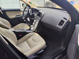 Volvo XC60 SUMMUM 2.0 R4 D4 140kW