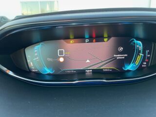 Peugeot 3008 GT Hybrid4 1.6 147kW