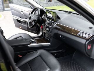 Mercedes-Benz E 300 CDI BLUETEC HYBRID 2.2 150kW