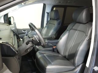 Hyundai Staria Premium Signature 4WD 2.2 CRDi 130kW
