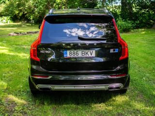 Volvo XC90 Inscription 2.0 polestar 246кВ