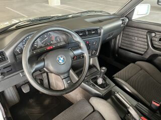 BMW 318 1.8 82kW