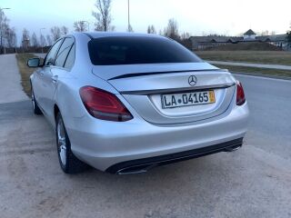 Mercedes-Benz C 220 2.0 R4 143kW