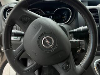 Opel Vivaro Long Passenger 1.6 88кВ