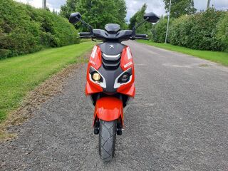 Peugeot Speedfight SF4