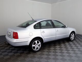 Volkswagen Passat Comfortline ATM 2.5 TDI 110kW