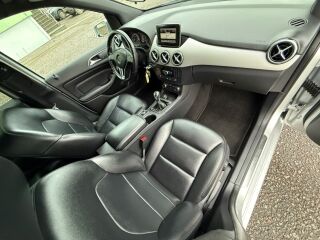Mercedes-Benz B 180 Sportpakett Facelift EU5 1.8 R4 CDI 80kW