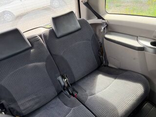 Mitsubishi Grandis Comfort 2.0 Di-D 100kW