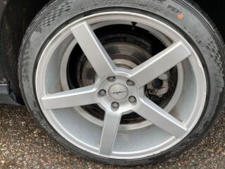 Mercedes-Benz E 200 2.2 R4 TDI 100кВ