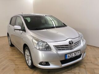 Toyota Verso Family 2.2 110kW